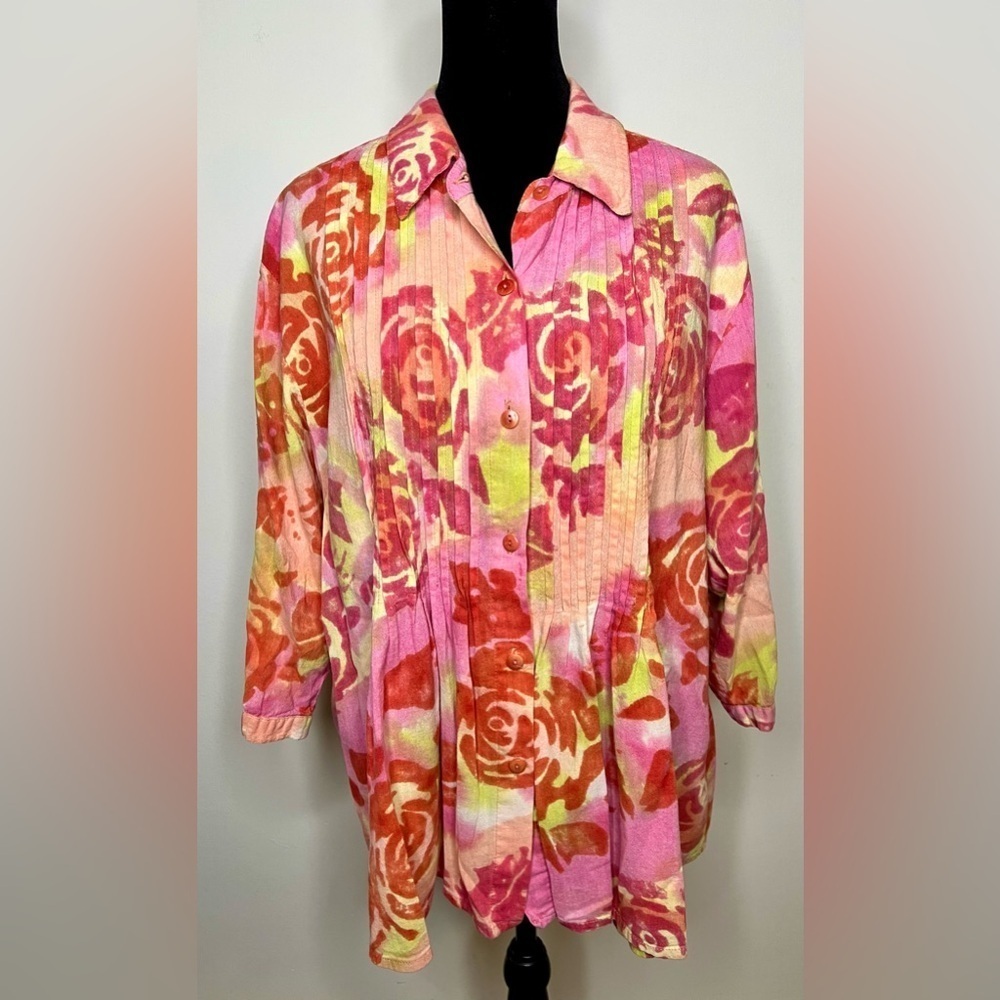 Winter Sun boutique hand painted floral Rose tunic 3/4 sleeves lightweight med
